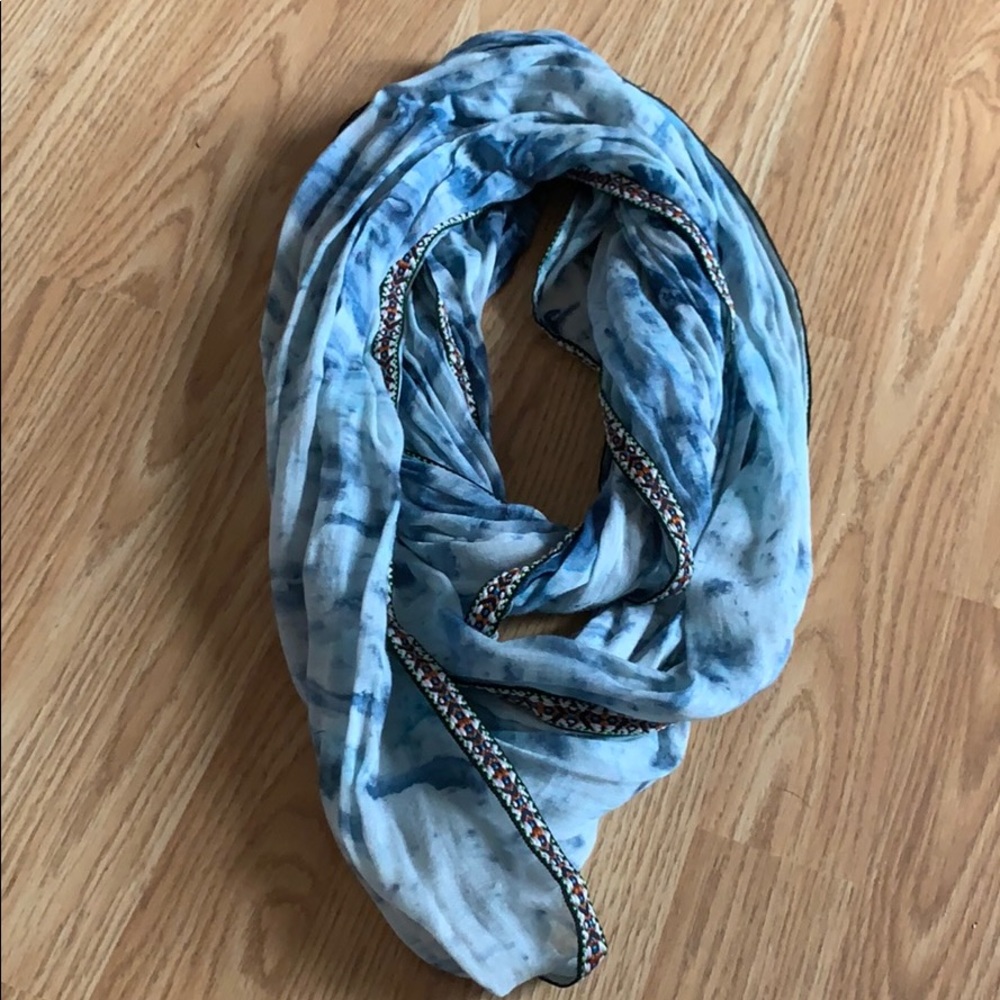 Printed Aztec and tie dye Infiniti scarf